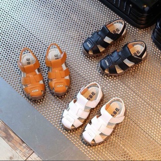 Sỉ sandal bé trai