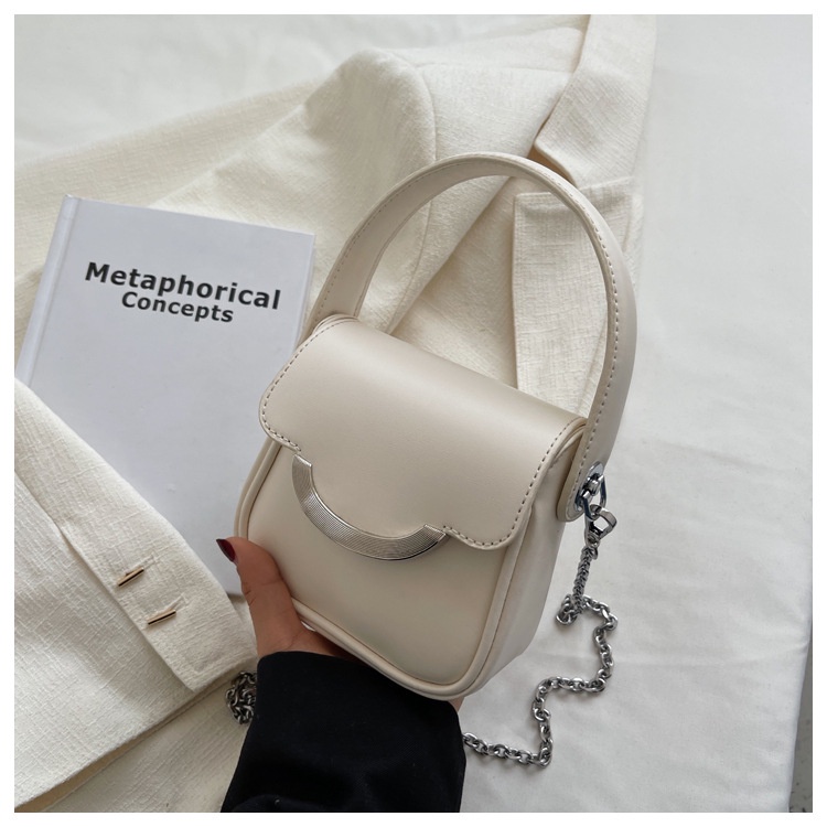 Túi đeo vai IELGY phối dây xích thời trang đơn giản dành cho nữ