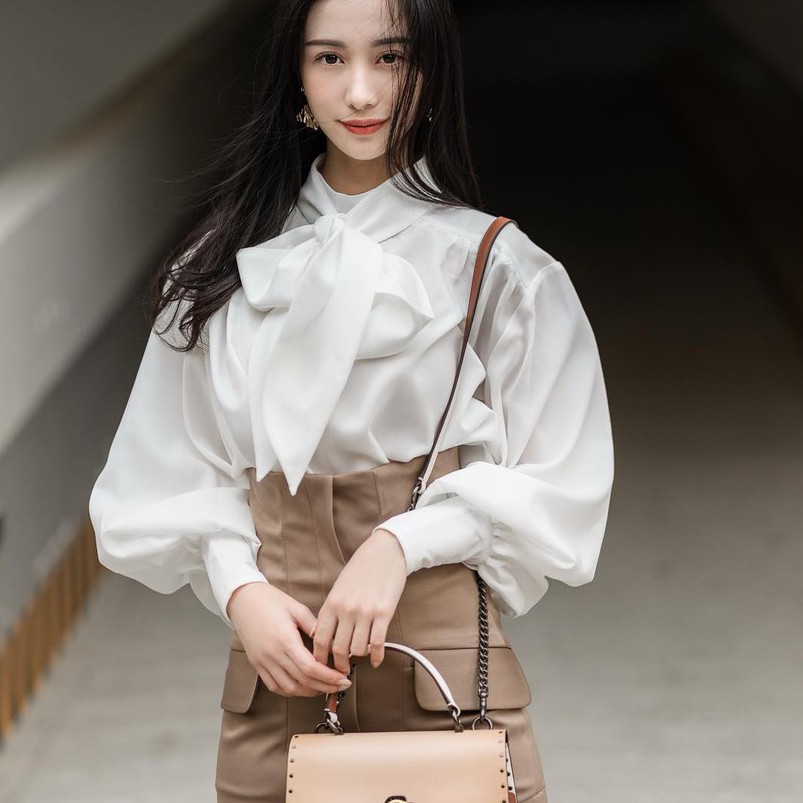 ONONMADE Sơ mi lụa cột nơ to cao cấp nữ tính Bowtie Blouse