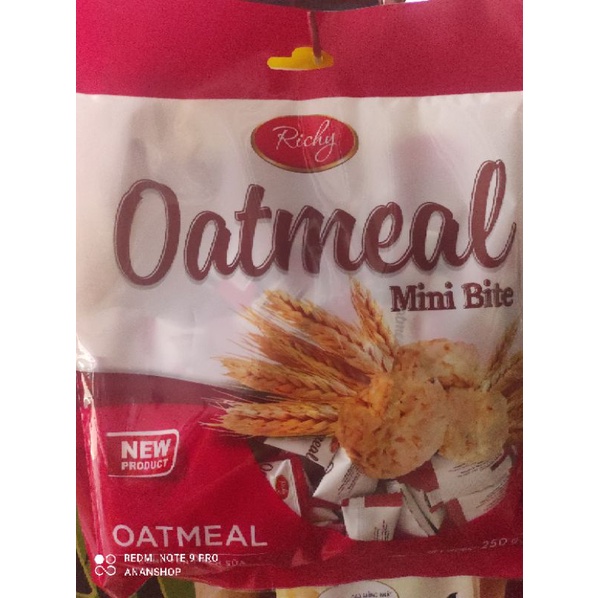 Bánh yến mạch sữa Oatmeal Richy gói 250g