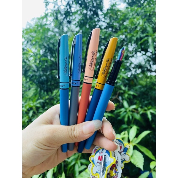 Bút Máy 879 ngòi mài cầu vồng bẩy mầu,tặng theo ngòi viết
