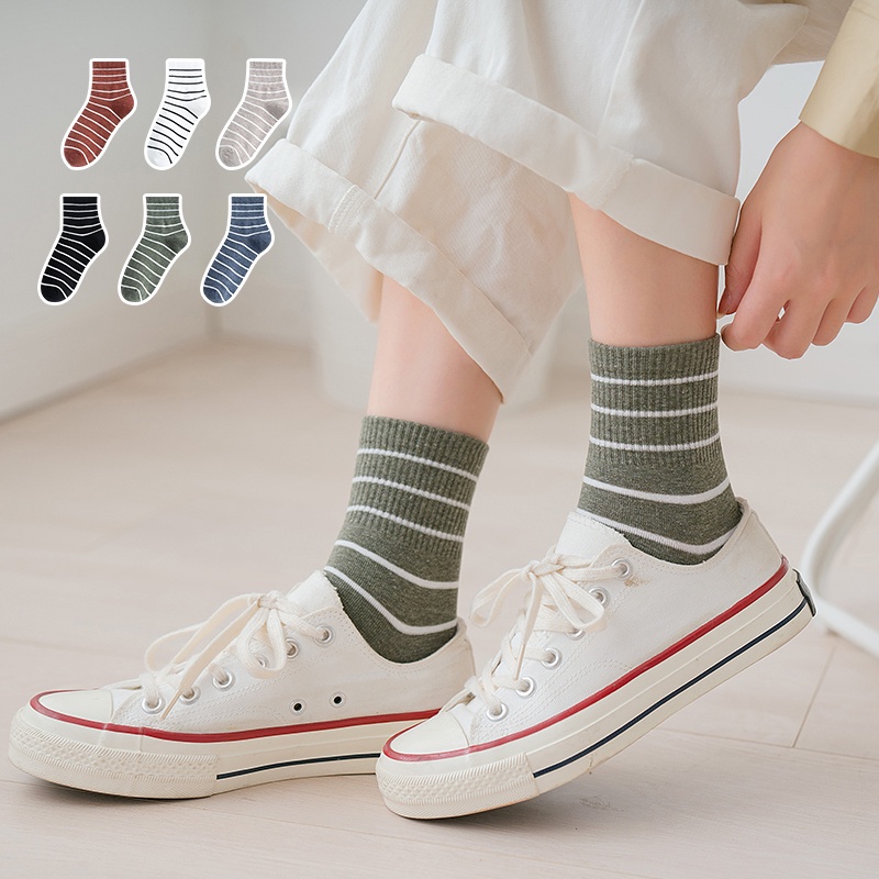 Tất nữ cổ cao phong cách vintage họa tiết kẻ full nhiều màu