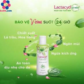 Dung dịch vệ sinh phụ nữ Lactacyd lá trầu (Chai 150ml)