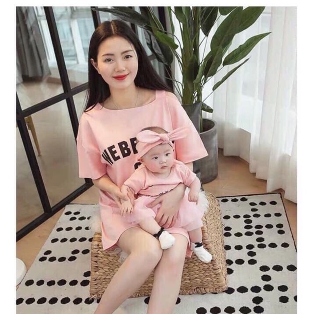 Váy đôi mẹ con