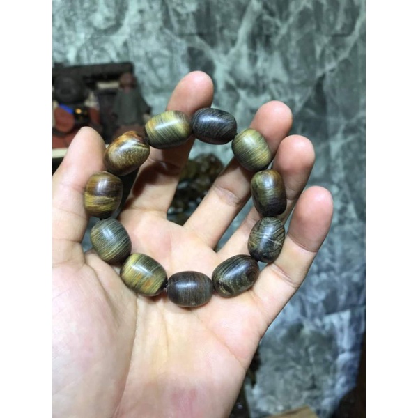 Vòng gỗ thủy tùng, hạt trứng nhiều kích cỡ, gỗ thơm, màu tự nhiên, không sơn