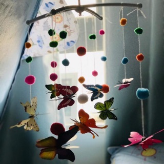 Treo Nôi Bướm -Bộ chuyển động Bướm 🦋🦋 Montessori phát triển thị giác cho bé ko nhạc
