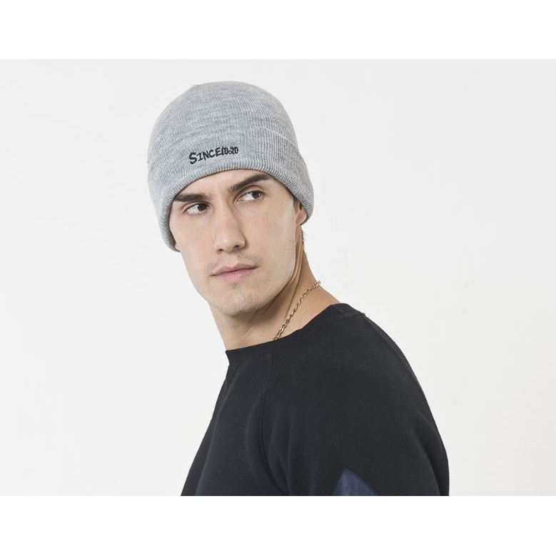 Mũ len phong cách Châu âu chữ thêu Hot 2019