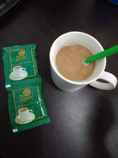 Trà sữa Myanma Royal 1 bịch 30 gói | BigBuy360 - bigbuy360.vn