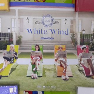 Poster off BTS và Mamamoo