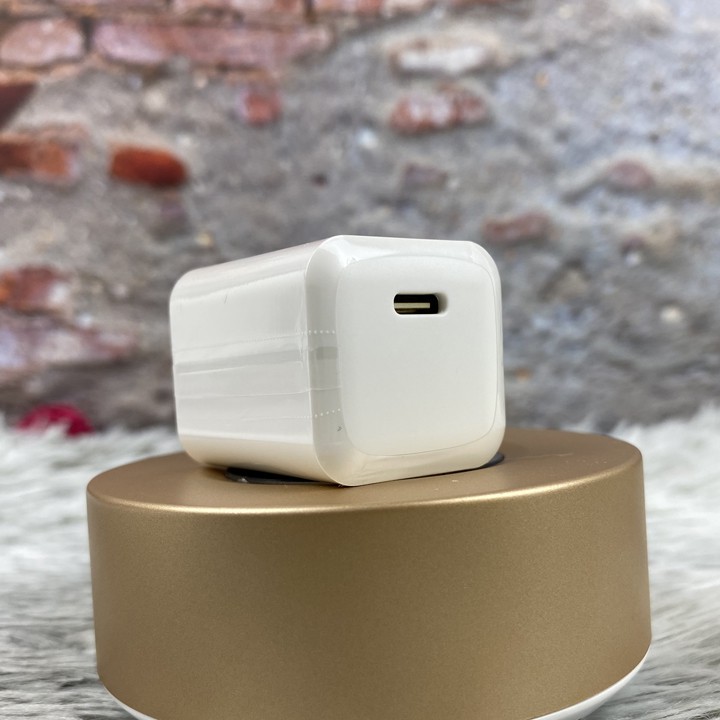 Bộ sạc nhanh (củ sạc PD20W + cáp Type C to ) cho IP- Mã TZCH805