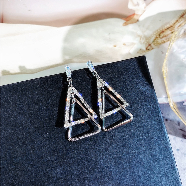 Hoa Tai Dáng Dài Thời Trang Phong Cách Hàn Quốc Cho Nữ