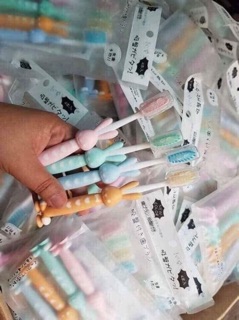 Bàn chải đánh răng cho bé sét 4 cái