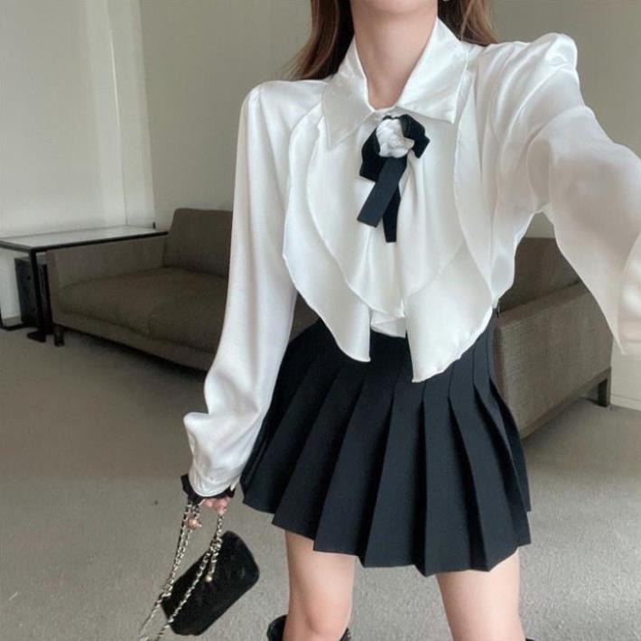 Áo sơ mi nữ form rộng cổ polo phối tai bèo dài tay phong cách Hàn Quốc màu trắng be thời trang