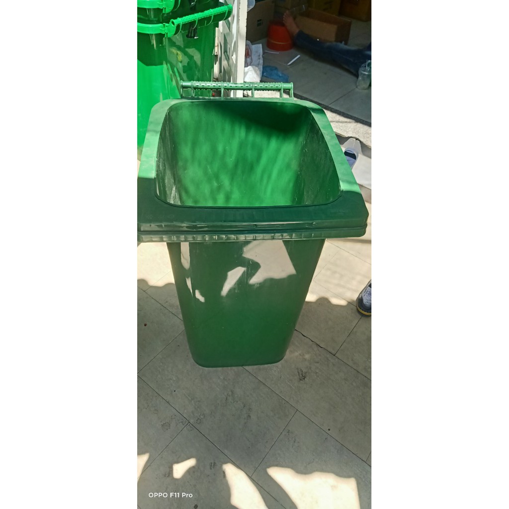 Thùng rác nhựa HDPE 240L