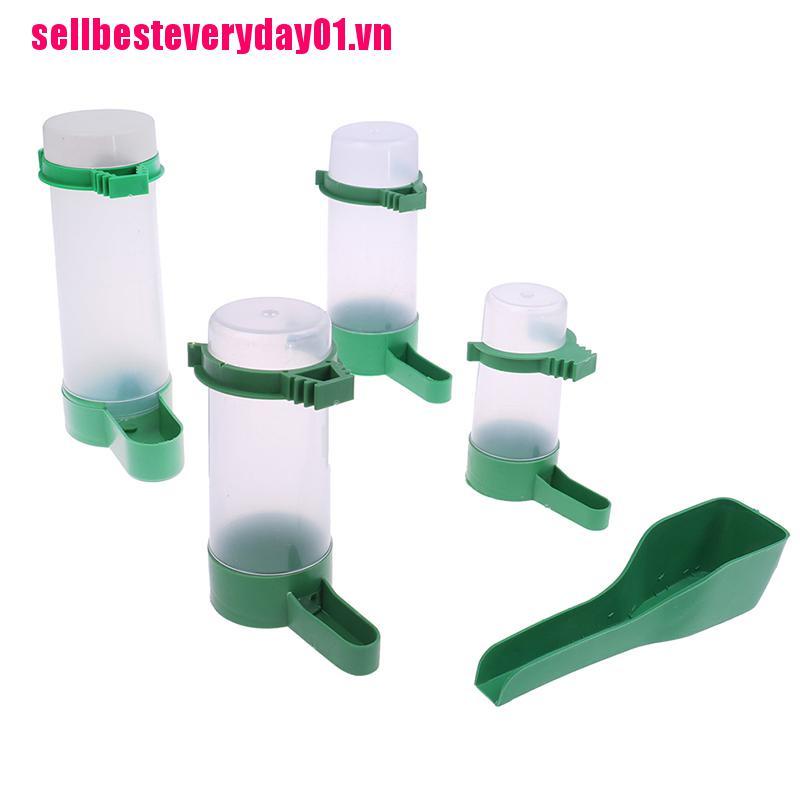 Bình Nước Có Kẹp Gắn Lồng Chim Vẹt Tiện Lợi