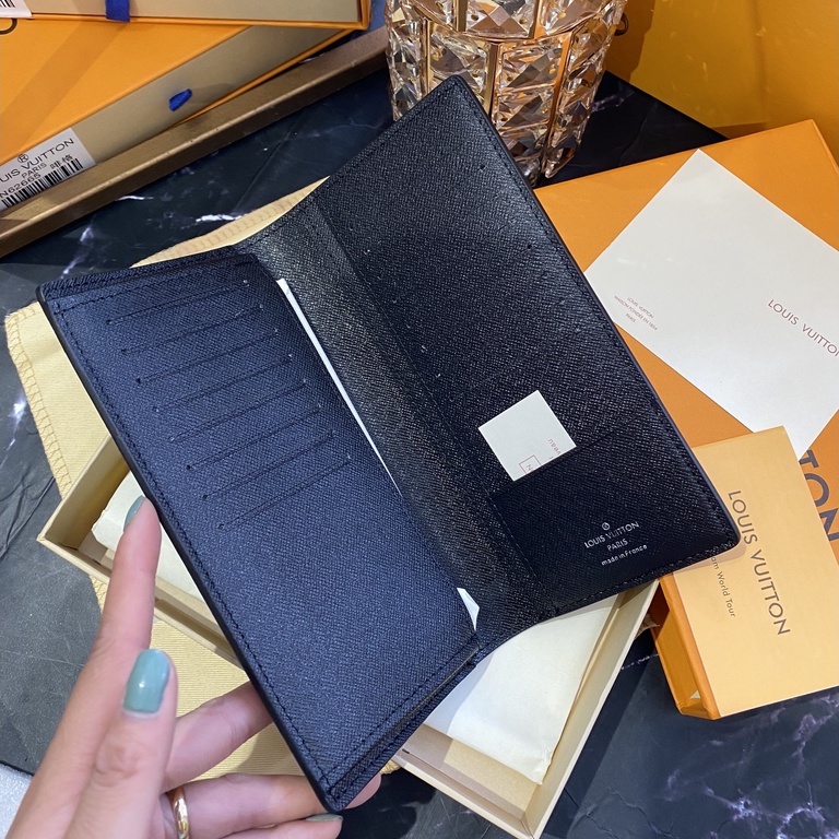 Ví dài Louis Vuitton Original fullbox nguyên seal