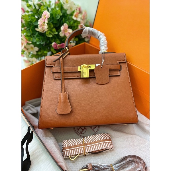 M5467 HM kelly màu hồng size 25 bản V IP fullbox