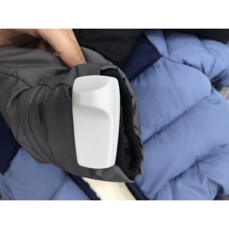 Áo khoác áo phao xuất dư xịn hãng Gap