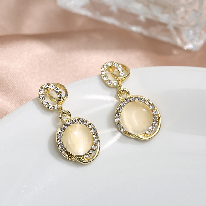 Khuyên Tai Đính Đá Mắt Mèo Tròn Đôi Thiết Kế Đơn Giản Sang Trọng