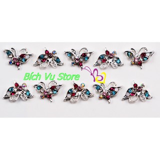 Đá nơ cánh bướm (1 viên/7k; 4 cái/25k