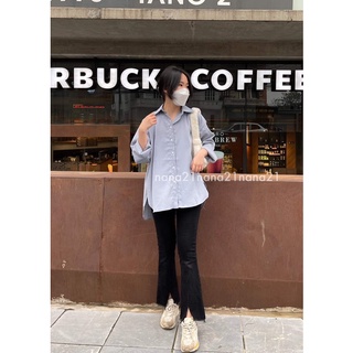 Quần jeans ống xẻ loe