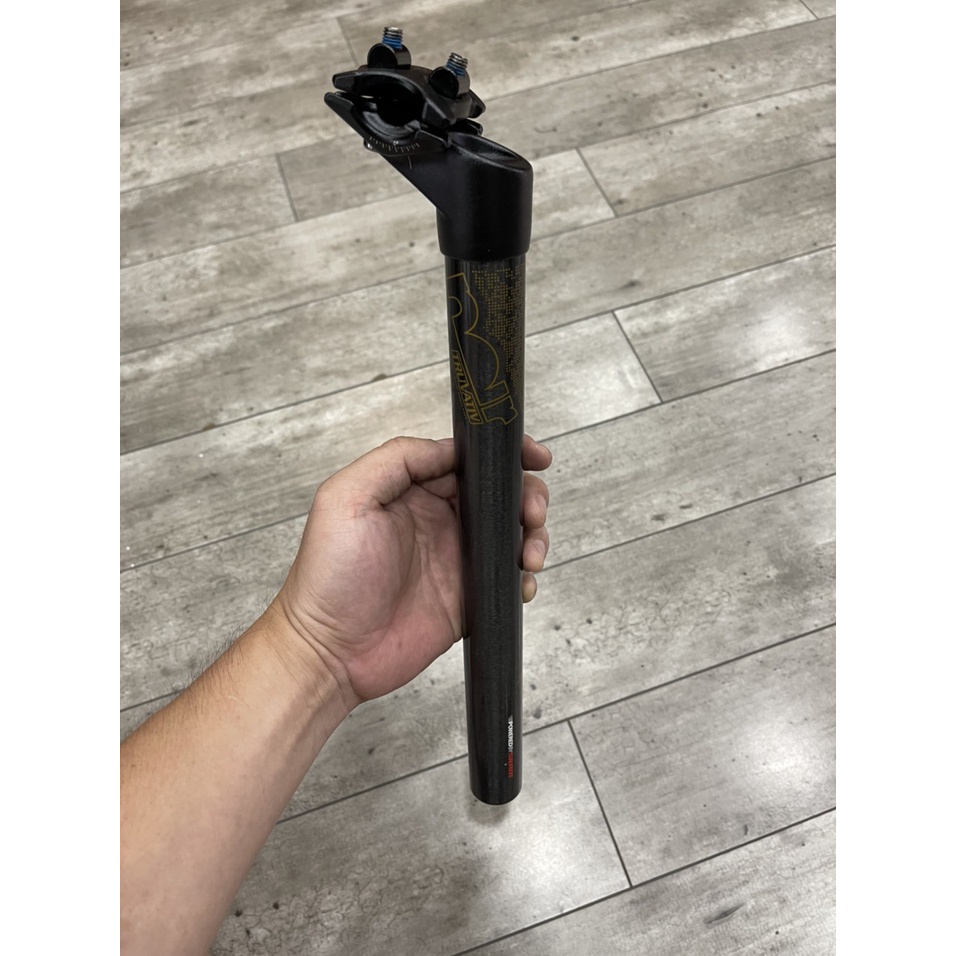 Cốt yên xe đạp carbon sram noir team 30.