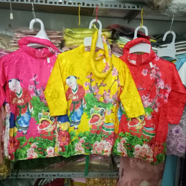 Áo dài cách tân cho bé trai