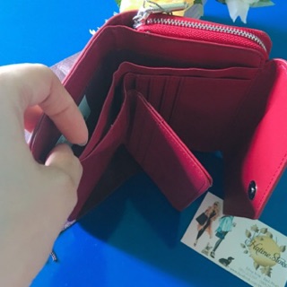 Ví CNK nắp gập nhọn
