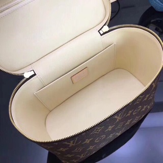 LV cốp super VIP