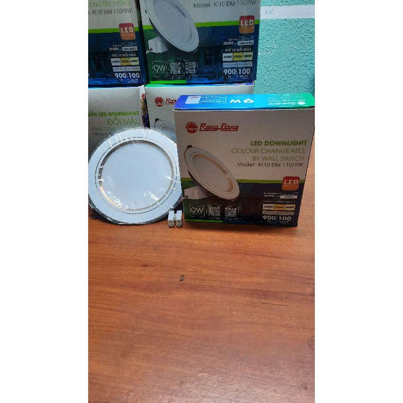 Đèn âm trần led mắt trâu Rạng Đông 3 chế độ màu  viền vàng/viền bạc đổi  màu phi 90/ 7w / viền vàng đổi màu phi 110/9w
