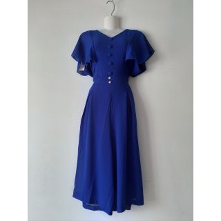 JUM LỬNG CỔ YẾM rất dễ thương trẻ trung và nữ tính. Chất thun co giãn dễ mặc. Freesize 47-65 ký tùy chiều cao. Hoa đẹp .