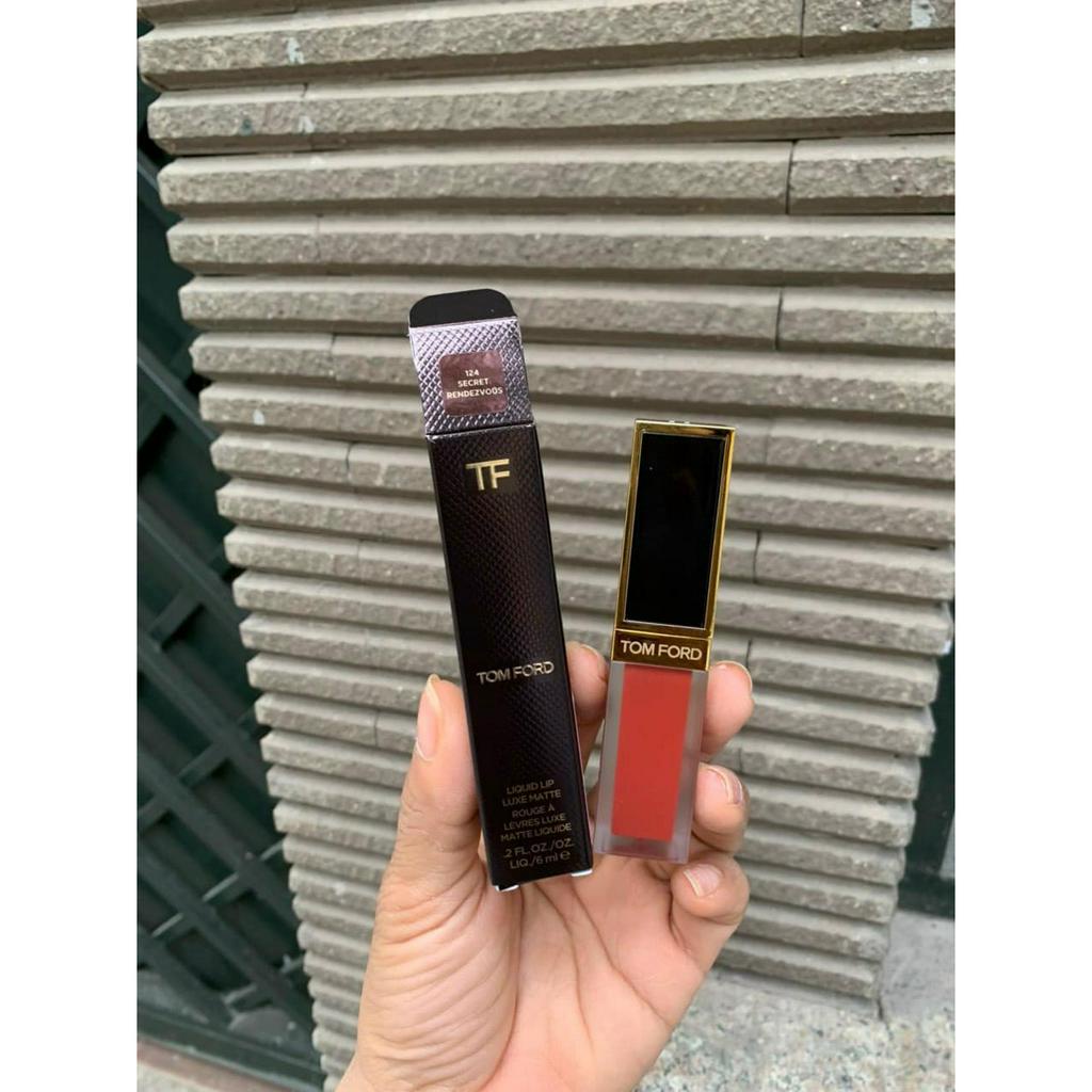 Son kem 𝐓𝐨𝐦 𝐅𝐨𝐫𝐝 𝐋𝐢𝐪𝐮𝐢𝐝 𝐋𝐢𝐩 𝐋𝐮𝐱𝐞 𝐌𝐚𝐭𝐭𝐞 𝟐𝟎𝟐𝟑