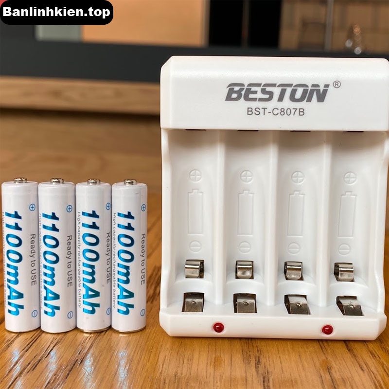 Combo 04 pin AAA 1100 mAh kèm sạc hãng BESTON