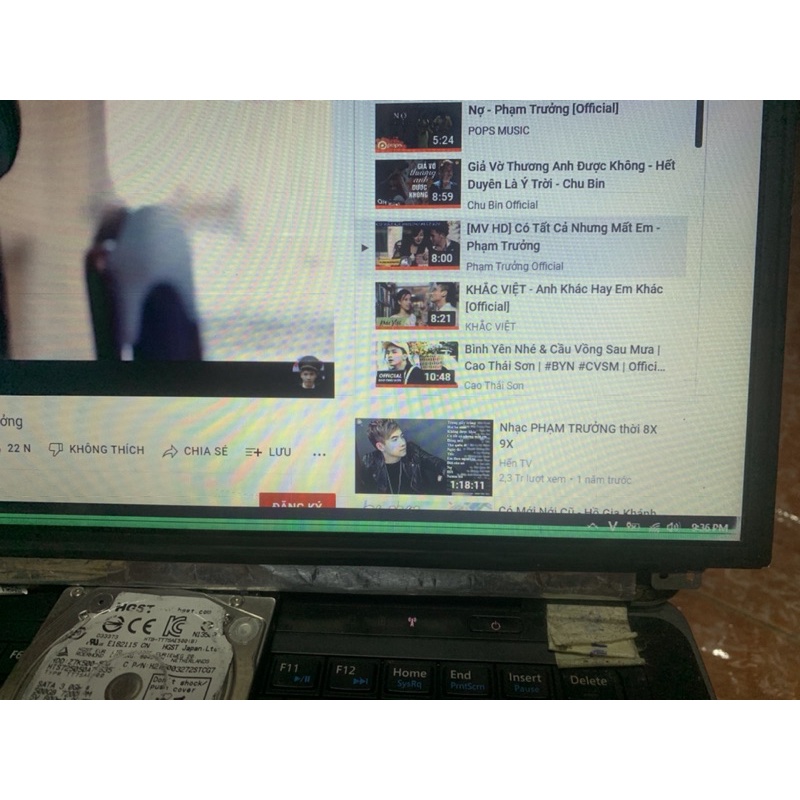 s7-1411 lcd laptop 15.6 slim mỏng 30pin lỗi sọc mep dưới sáng đẹp, ko bảo hành chữa cháy dùng ởn