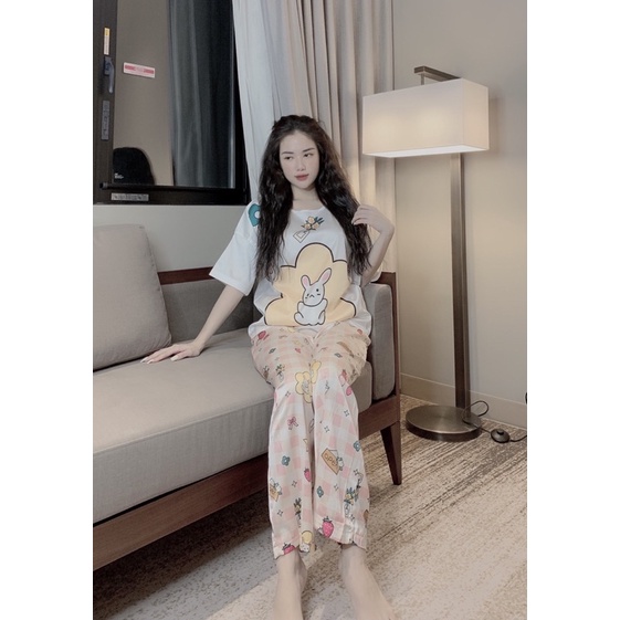 Đồ Bộ Pijama Nữ Lụa Latin Cổ Tròn Cao Cấp,Tay Cộc Quần Dài,Hàng Thiết Kế