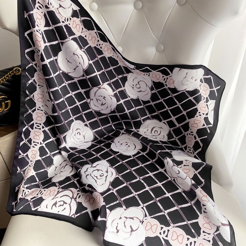 Khăn turban lụa hoa trà bandana cột áo yếm - Maben