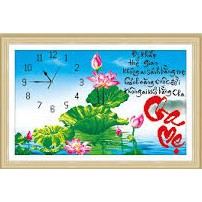 Tranh thêu cha mẹ đồng hồ hoa sen 56716 - kích thước: 62 * 42cm.