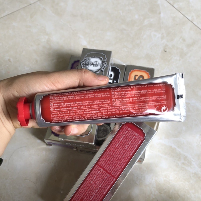 Kem đánh răng Marvis của Ý 85g made in Italy