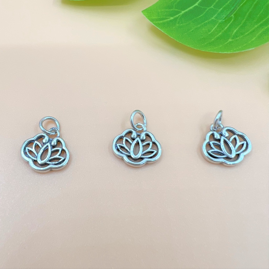 Charm móc treo hoa sen cách điệu hình mây - Charm Bạc 925 - Mã CA875