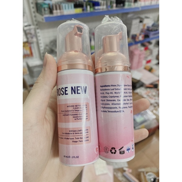 Xịt bọt vệ sinh mi