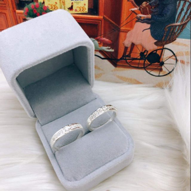 Nhẫn đôi bạc ta
