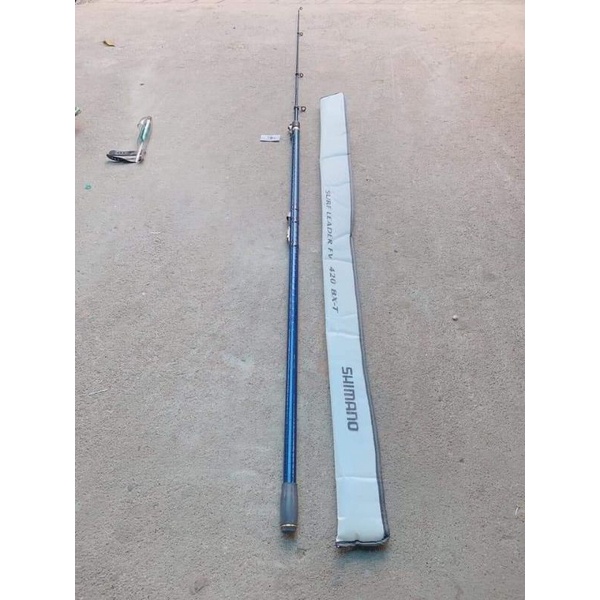 Cần lục GAMAKASU Surf Leader FV BX-T(có khuyên định vị)- Xoắn kép cả cây, vân nồi rõ phê