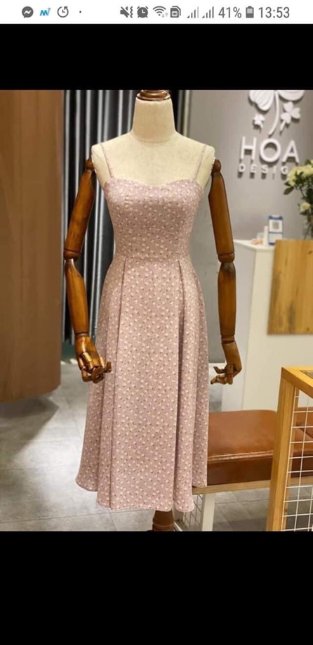 Pass váy Hoa  size s newtag