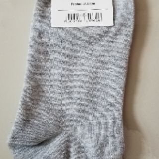 VỚ NỮ UNIQLO