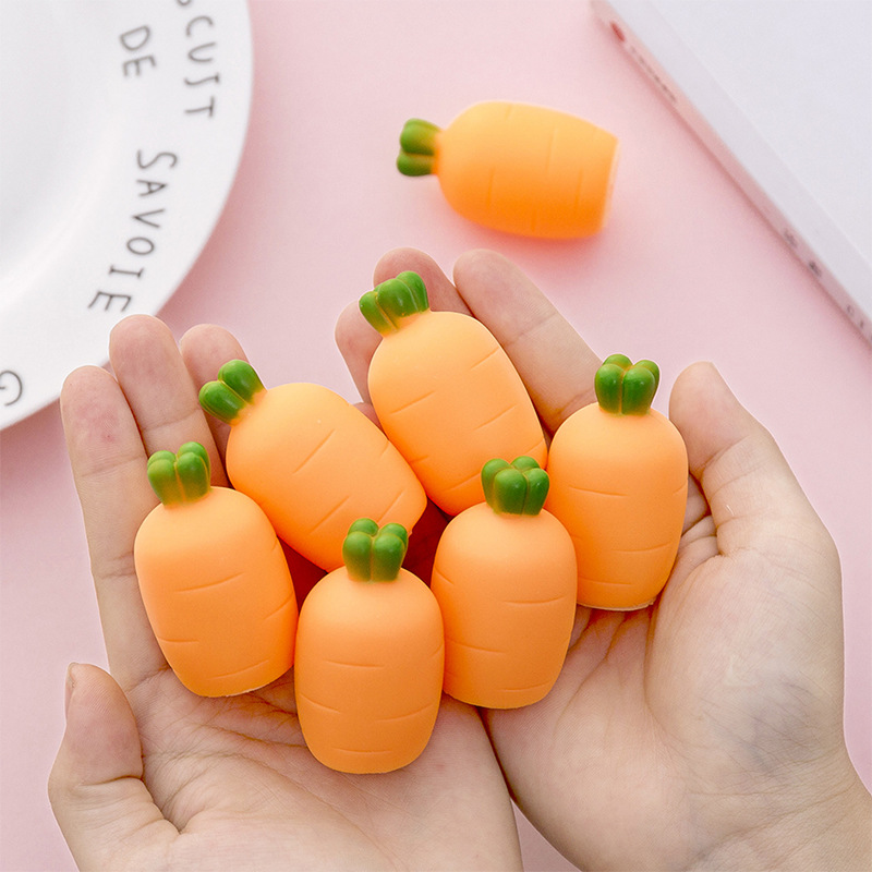 Đồ Chơi Squishy Hình Củ Cà Rốt Sáng Tạo Dễ Thương