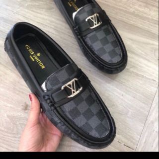 Giày lười LV mới về 2 màu đen,nâu😍😍