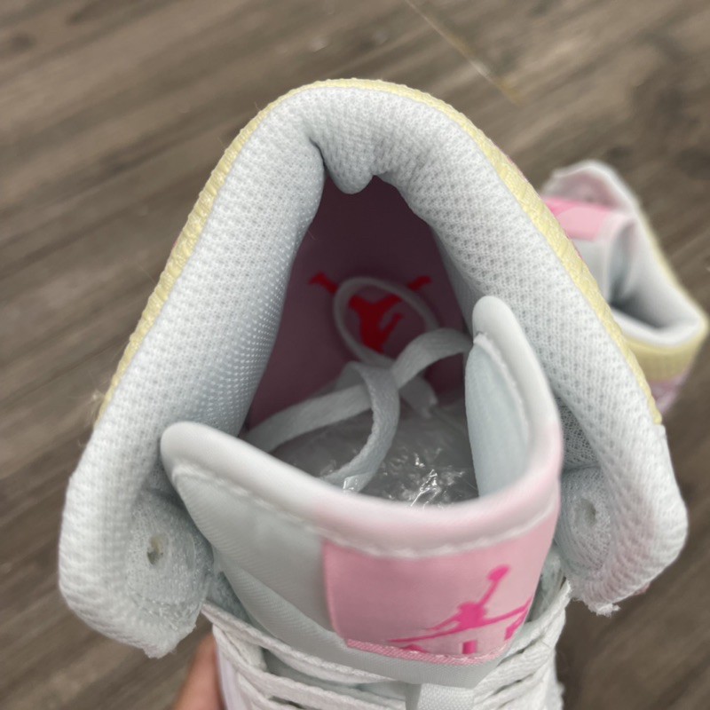 [Full bõ] giày Jordan hồng trắng vảy sơn cao cấp mới
