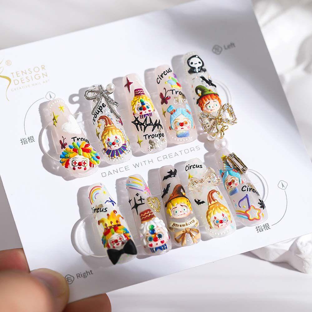 Miếng Dán Trang Trí Móng Tay Tự Dính Hình Mèo Kitty Dễ Thương