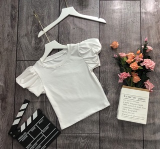 Áo croptop tay phồng