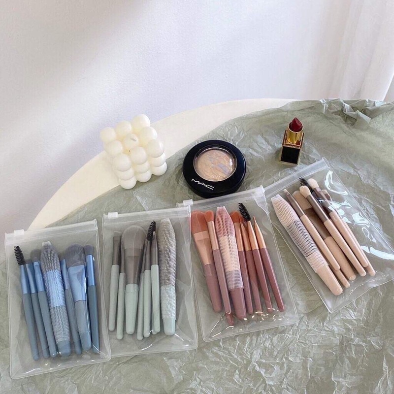 set cọ trang điểm 8 món lông mềm giúp nàng tự tin làm đẹp bất kì nơi nào luôn nhé
